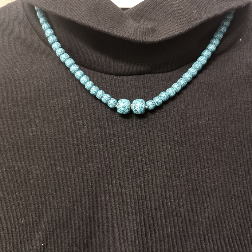 Turquoise necklace - Picture 2 of 3